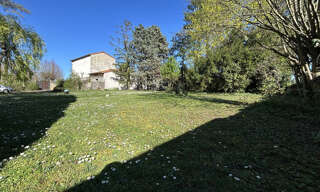 Terrain  830 m² à vendre à Chappes (63720)