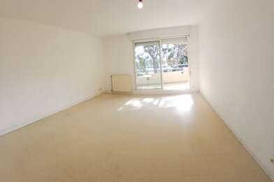 Appartement 3 pièces 231100 €