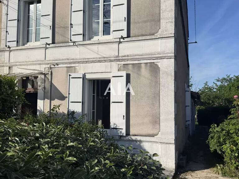 Maison de charme à Angoulême, proche commodités — photo 1