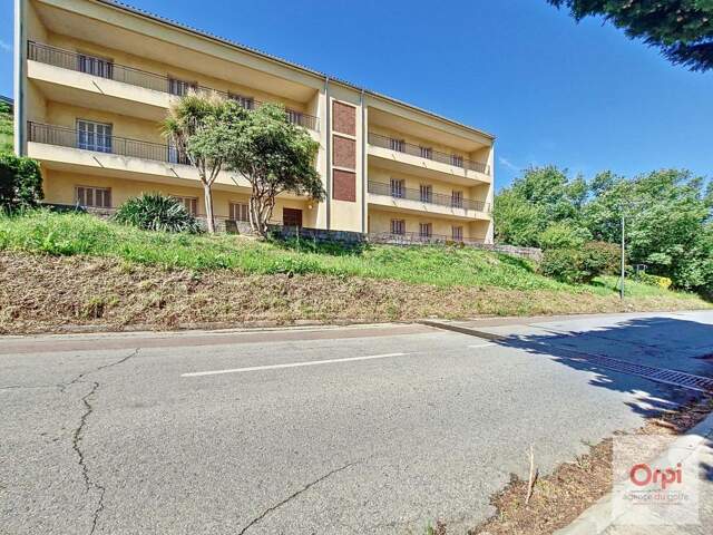 Appartement T4 à Vendre — photo du bien