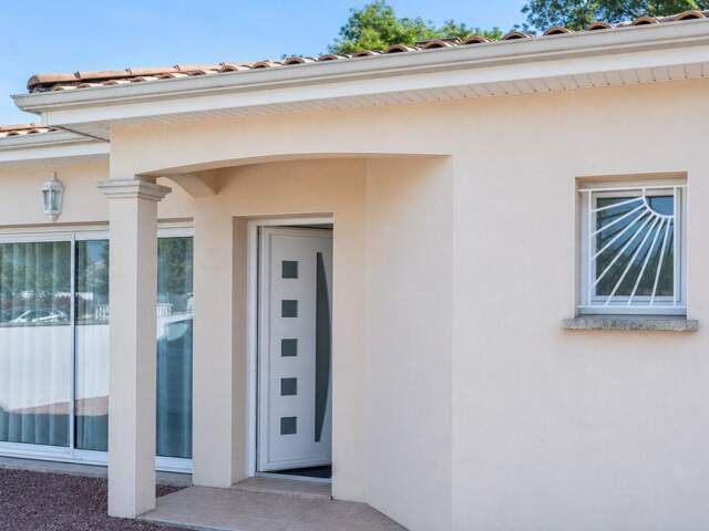 Maison À Vendre — photo du bien