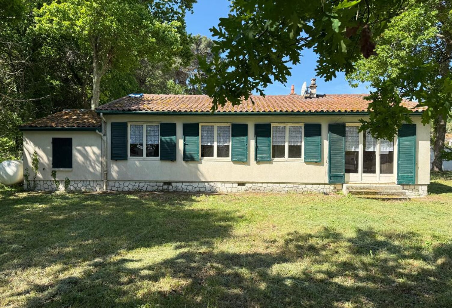 Maison 4 Pièces à rénover à 250 m du Centre ville et Commerces — photo 1