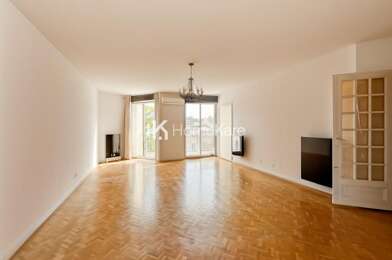 Appartement 4 pièces 317700 €