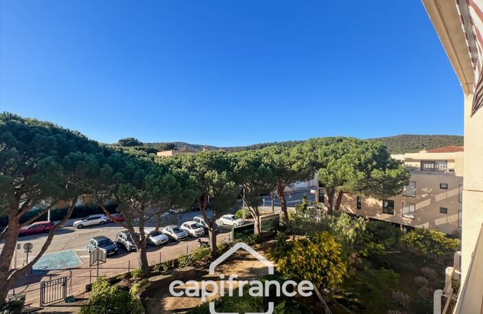 Appartement à vendre 3 pièces  (83), Bormes les mimosas, la Favière, T3 avec Parking, dernier étage et vue mer — photo 3