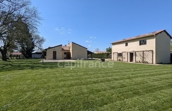 Maison à vendre 4 pièces AMBARES ET LAGRAVE (33) — photo 2