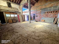Propriété à fort potentiel – Hangars & bâtiments – 450 m² exploitables sur 15 000 m² de terrain aménageable – Changement de destination possible — photo 3