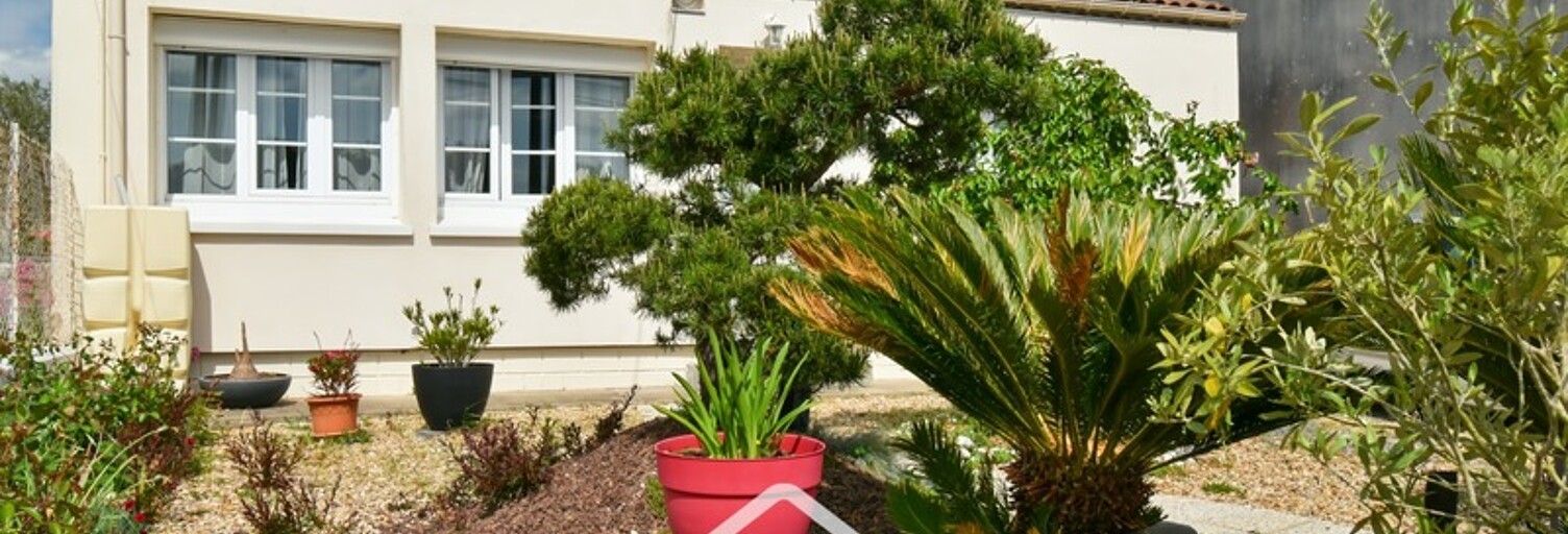Maison 5 Pièces 118 m² à vendre à Saint-Jean-d'Angély (17400)
