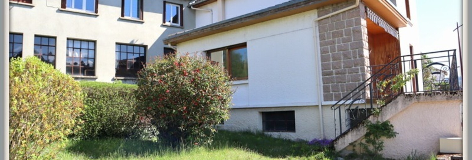 Maison 5 Pièces 115 m² à vendre à Chabreloche (63250)