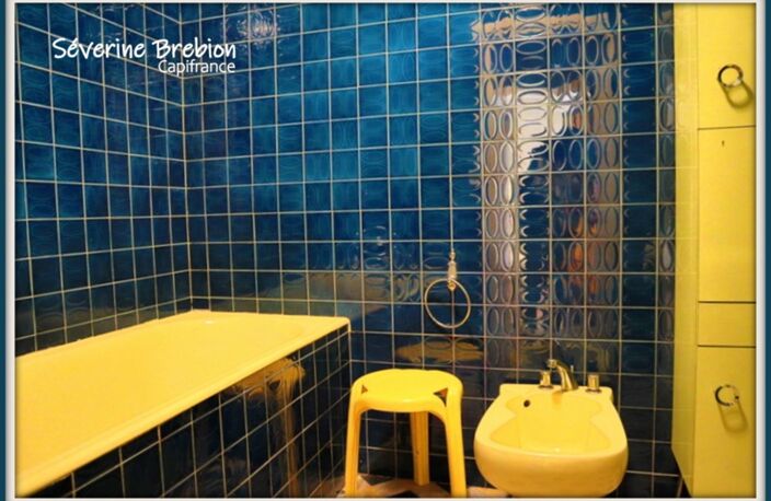 Ensemble immobilier avec une maison, 2 appartements loués, 2 garages, 3 ateliers à Chabreloche — photo 2