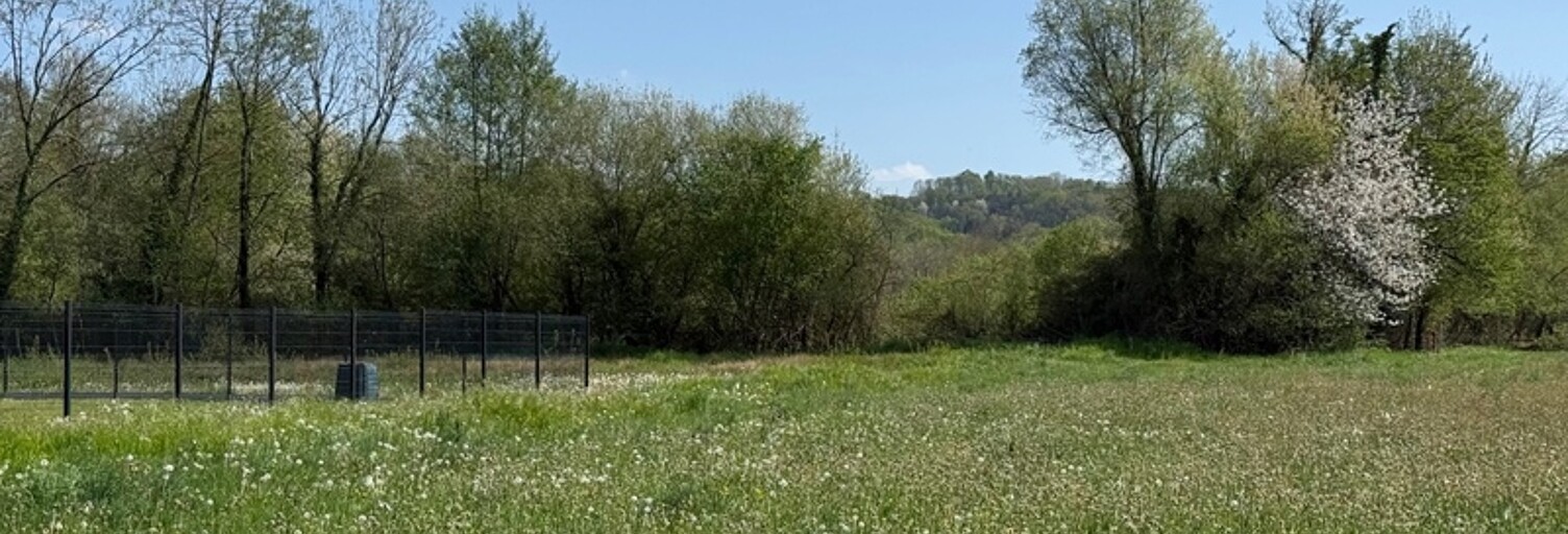 Terrain  2143 m² à vendre à Vielle-Adour (65360)