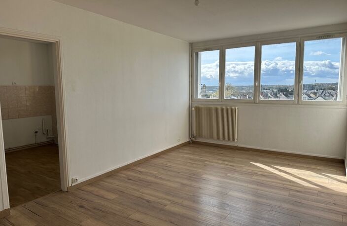 Appartement 3 pièces avec balcon et parking LE MANS (72) quartier cité des Pins/ Parc des exposition — photo 2