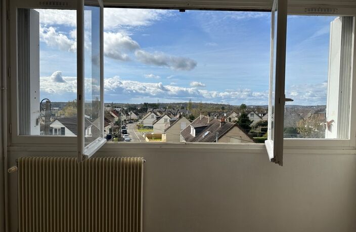 Appartement 3 pièces avec balcon et parking LE MANS (72) quartier cité des Pins/ Parc des exposition — photo 4