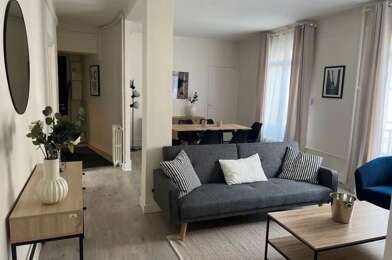 Appartement 3 pièces 1050 €