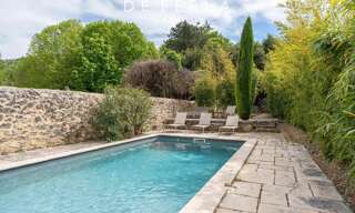 Maison 9 Pièces 338 m² à vendre à Alleins (13980)