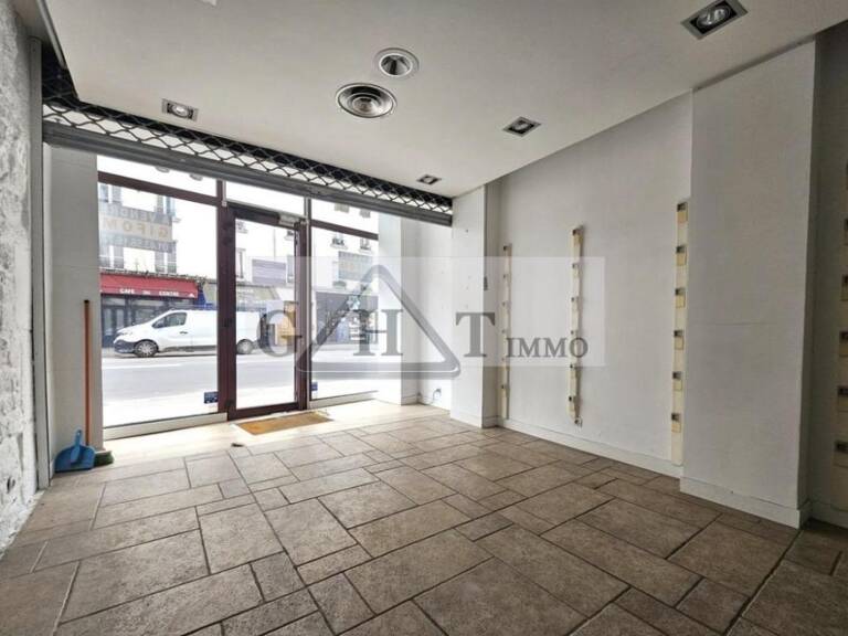 BOUTIQUE À VENDRE SUR PARIS ! — photo 1