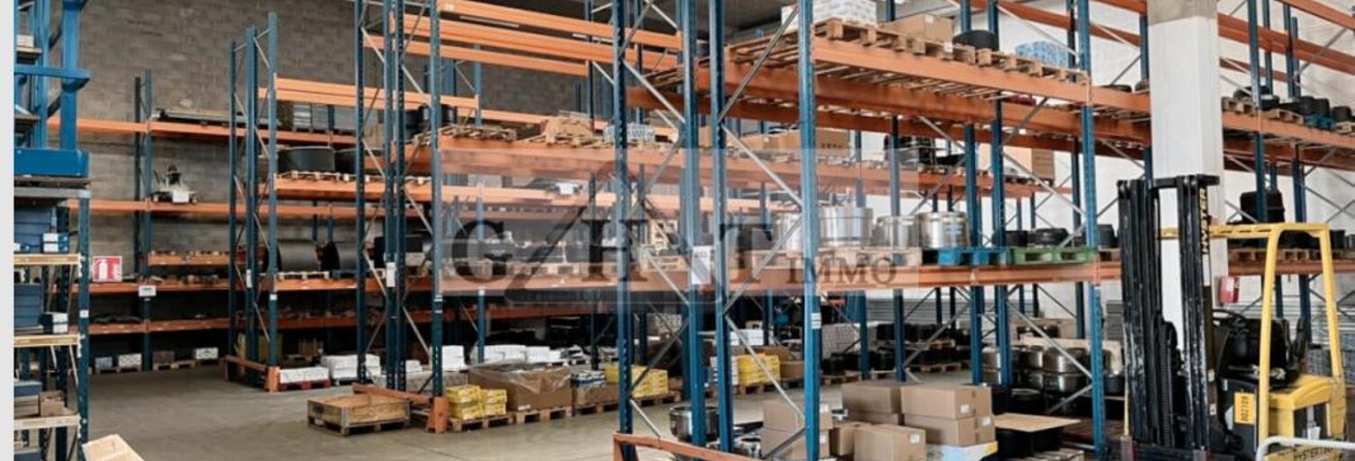 Local industriel  949 m² à louer à Gennevilliers (92230)