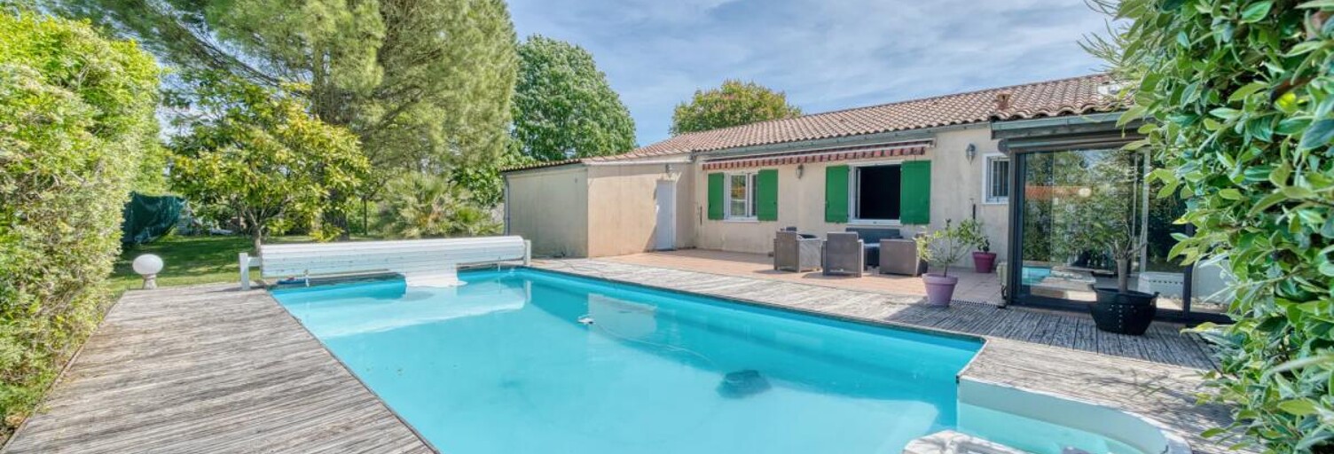 Maison 9 Pièces 190 m² à vendre à Yves (17340)