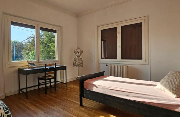 Maison rénovée 4 pièces de 191 m², louée — photo 5