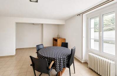 Grande maison 10 pièces à Angers avec potentiel locatif — photo du bien