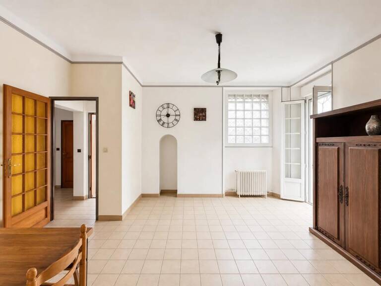 Grande maison 10 pièces à Angers avec potentiel locatif — photo 1