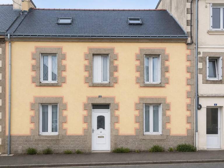 Maison 5 pièces de 93 m² en centre-ville — photo 1
