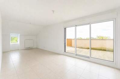 Appartement T4 lumineux avec balcon à Bassens — photo du bien