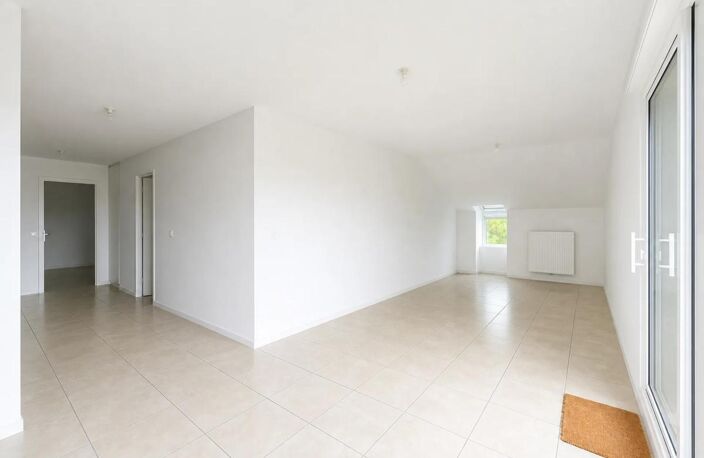 Appartement T4 lumineux avec balcon à Bassens — photo 2