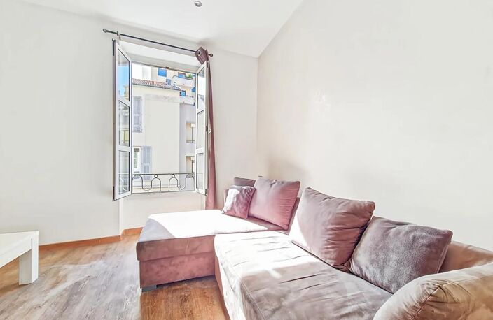 Appartement T2 lumineux avec potentiel à Nice — photo 2