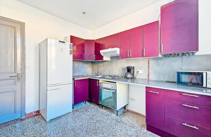 Appartement T2 lumineux avec potentiel à Nice — photo 4