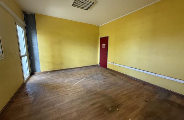 Entrepôt d’activité 792 m² – Saint-Benoît — photo 2