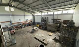 Local industriel  611 m² à louer à Saint-Benoît (97470)