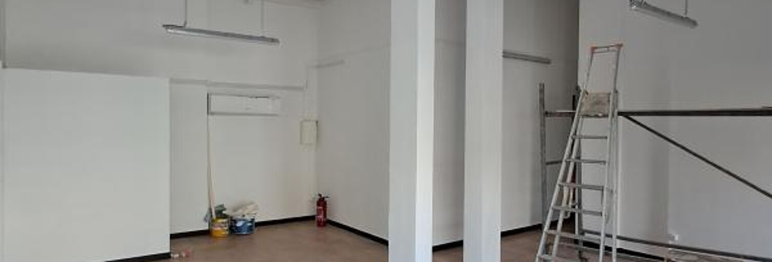 Commerce  46 m² à louer à Saint-Paul (97460)