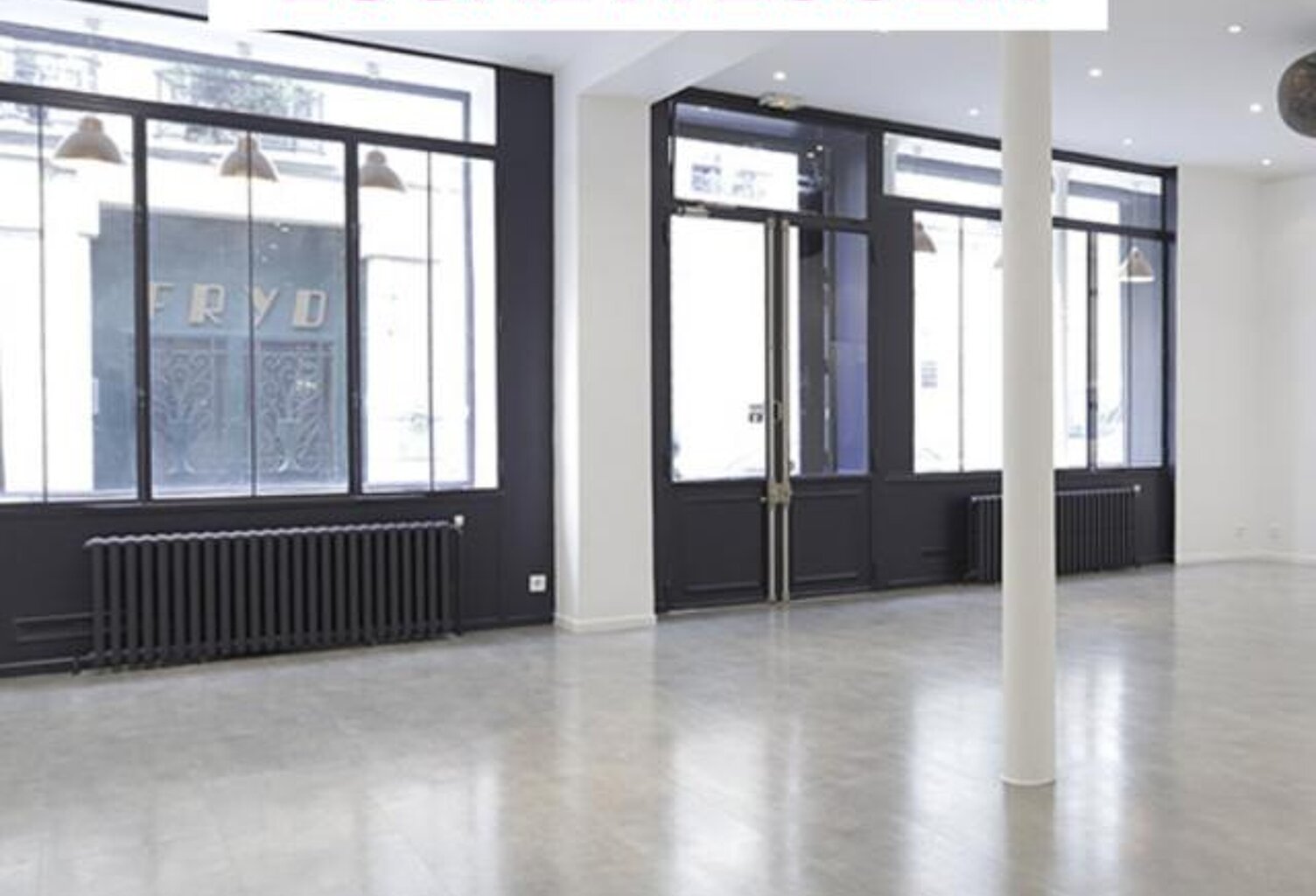 LOCAL PROFESSIONNEL 46 m2 -CENTRE VILLE SAINT-PAUL — photo 1