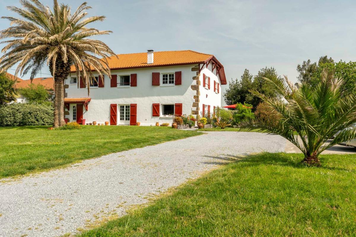 Villa / Maison  T6 à vendre Saint-Palais 64120