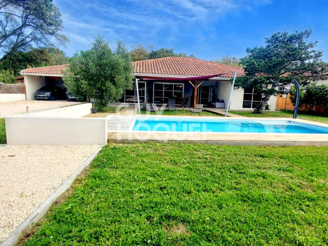 Villa contemporaine proche plage — photo du bien