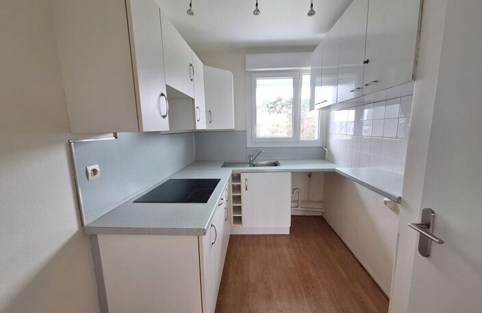 Appartement T2 39m² Burck à MERIGNAC limite PESSAC — photo 5