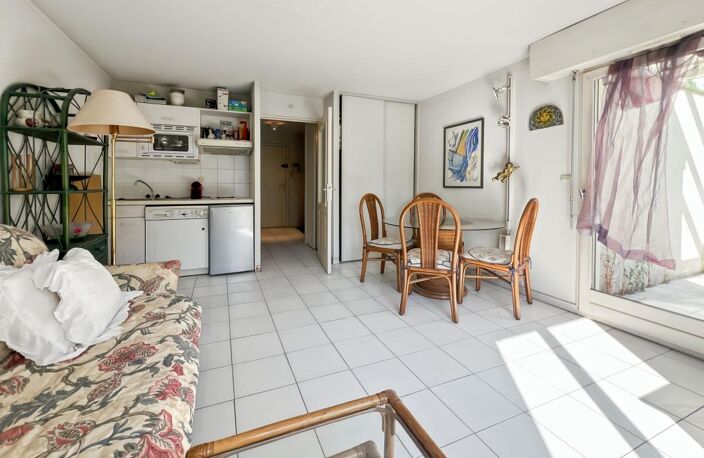 Opportunité à saisir à Port Fréjus – Appartement avec garage et terrasse — photo 4