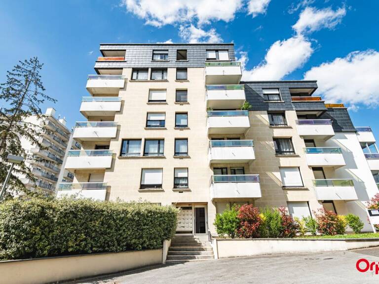 Appartement Balcon - Loggia - Box — photo 1
