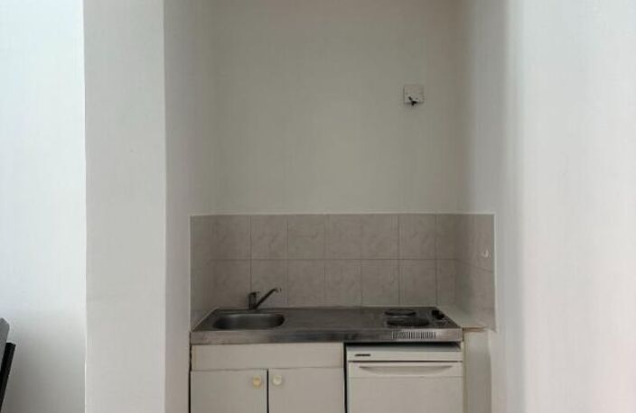 IMMEUBLE DE RAPPORT de 99 m2 et 45m2 de local commercial - Wazemmes — photo 3