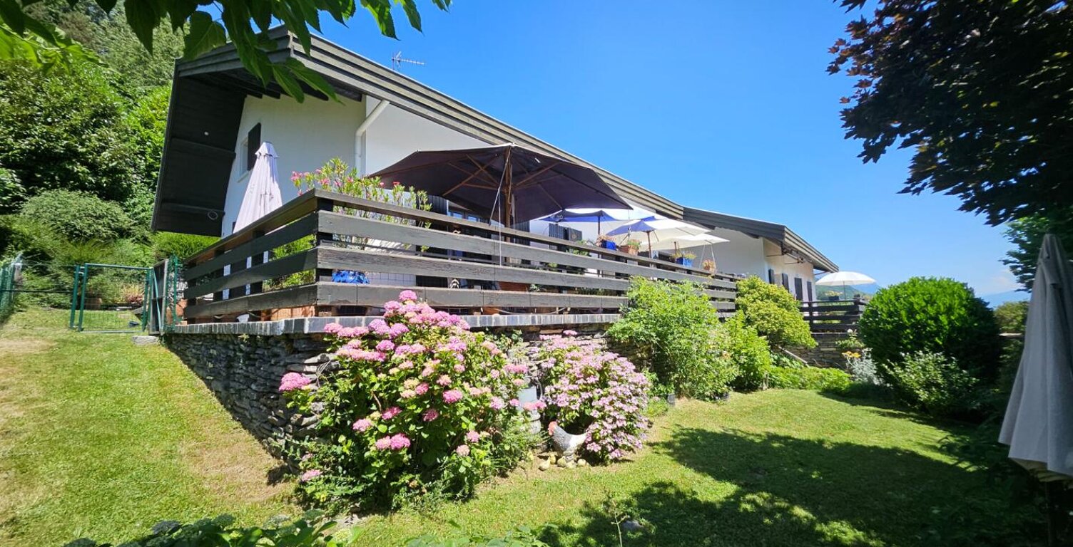 Maison d'architecte 8P 252 m² VALGELON-LA ROCHETTE (73110) — photo 1