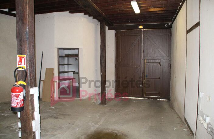 Immeuble plein centre Cosne Cours Sur Loire 550 m2 — photo 3