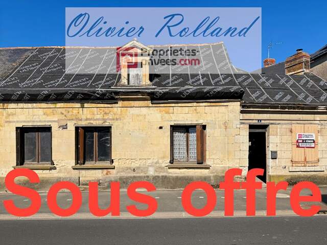 49160 - Longué-Jumelles Maison de bourg  à rénover intégralement — photo du bien