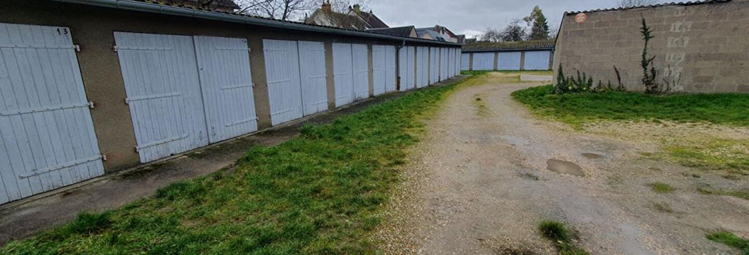 Garage   m² à vendre à Bourges (18000)
