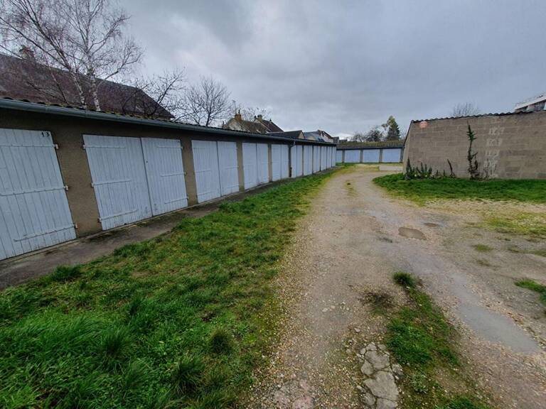 Parking / box Bourges — photo 1
