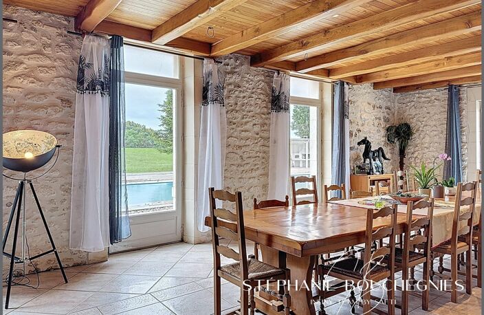 Propriété de caratère - 480m2 - Chaillevette 17890 — photo 2