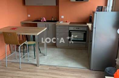 Appartement 3 pièces 865 €