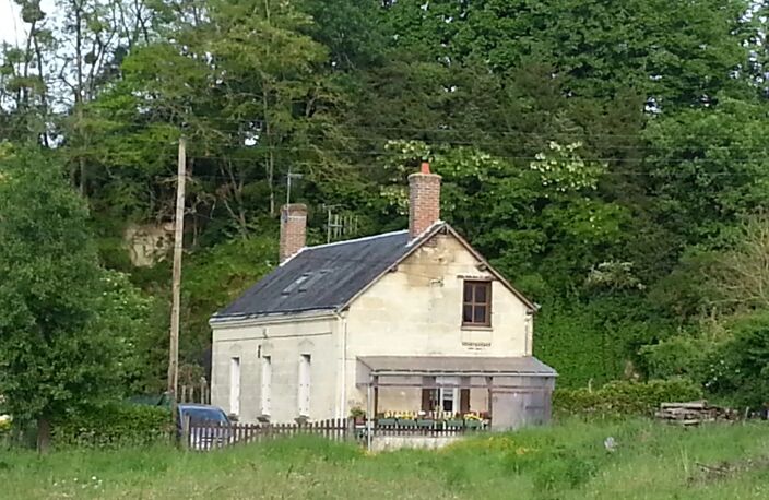 MAISON DE VILLAGE ET SES CAVES CHAMPIGNONNIÈRES — photo 4