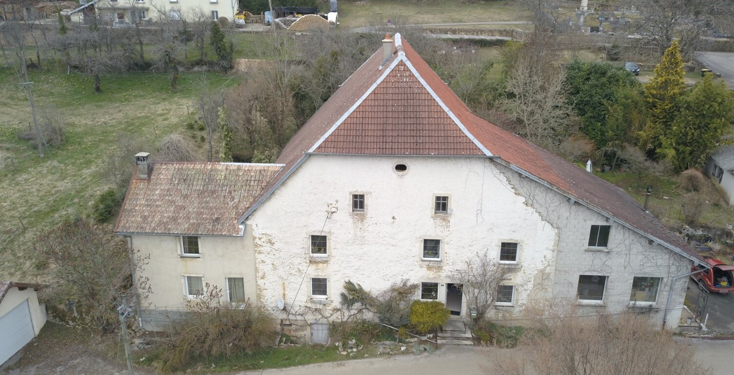 Vente maison 6 pièces 180 m² Fleurey (25190) — photo 1