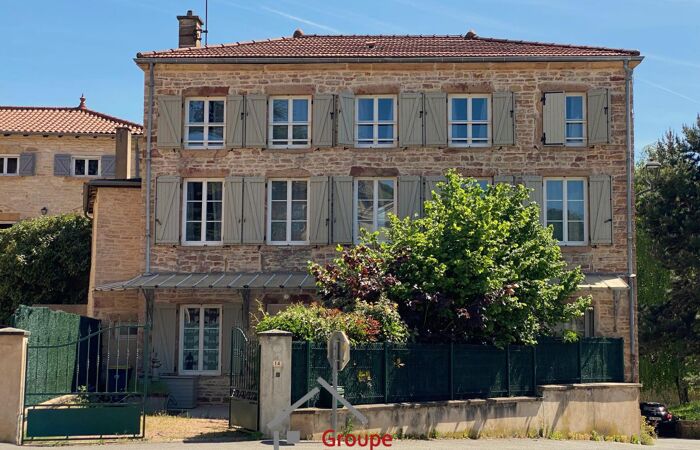 Maison 5 pièces 179 m² · à Cluny · 179 m² · 270 000 €