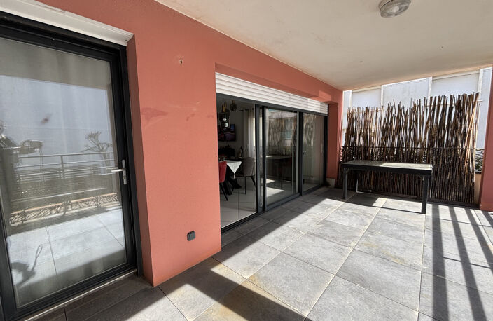 APPARTEMENT T3 - LES PRESIDENTS - VUE MER — photo 3